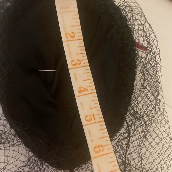 Black Velvet Fascinator/ Hat with Feathers Full Face Veil - Picture 9 of 9